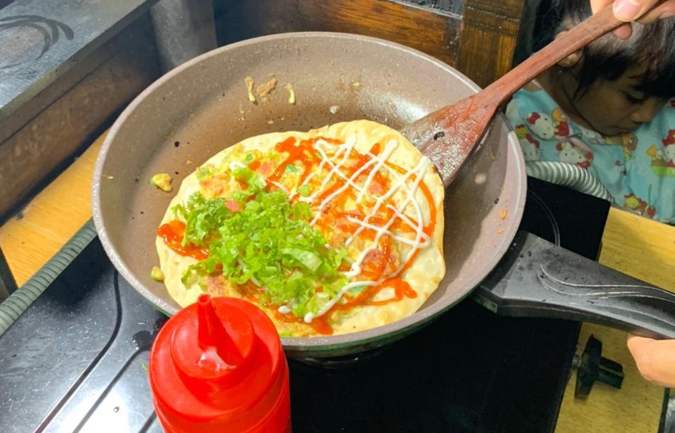 kebab lumpia telur