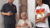 bantuan untuk lansia