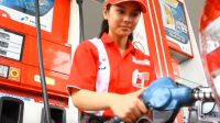petugas spbu cantik