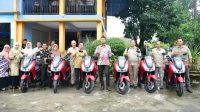 sinjai bantuan serahkan