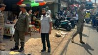 pol pp manggala tertiban jalan
