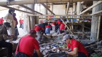 Aksi Bersih Pantai Bira oleh Cappana 09 Teknik Unhas