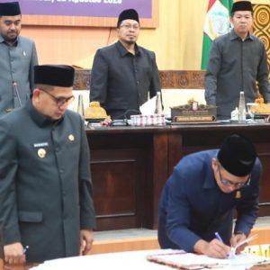 DPRD AGUSTUS 21