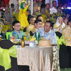 DPRD AGUSTUS 21 SEMARAK MALAM